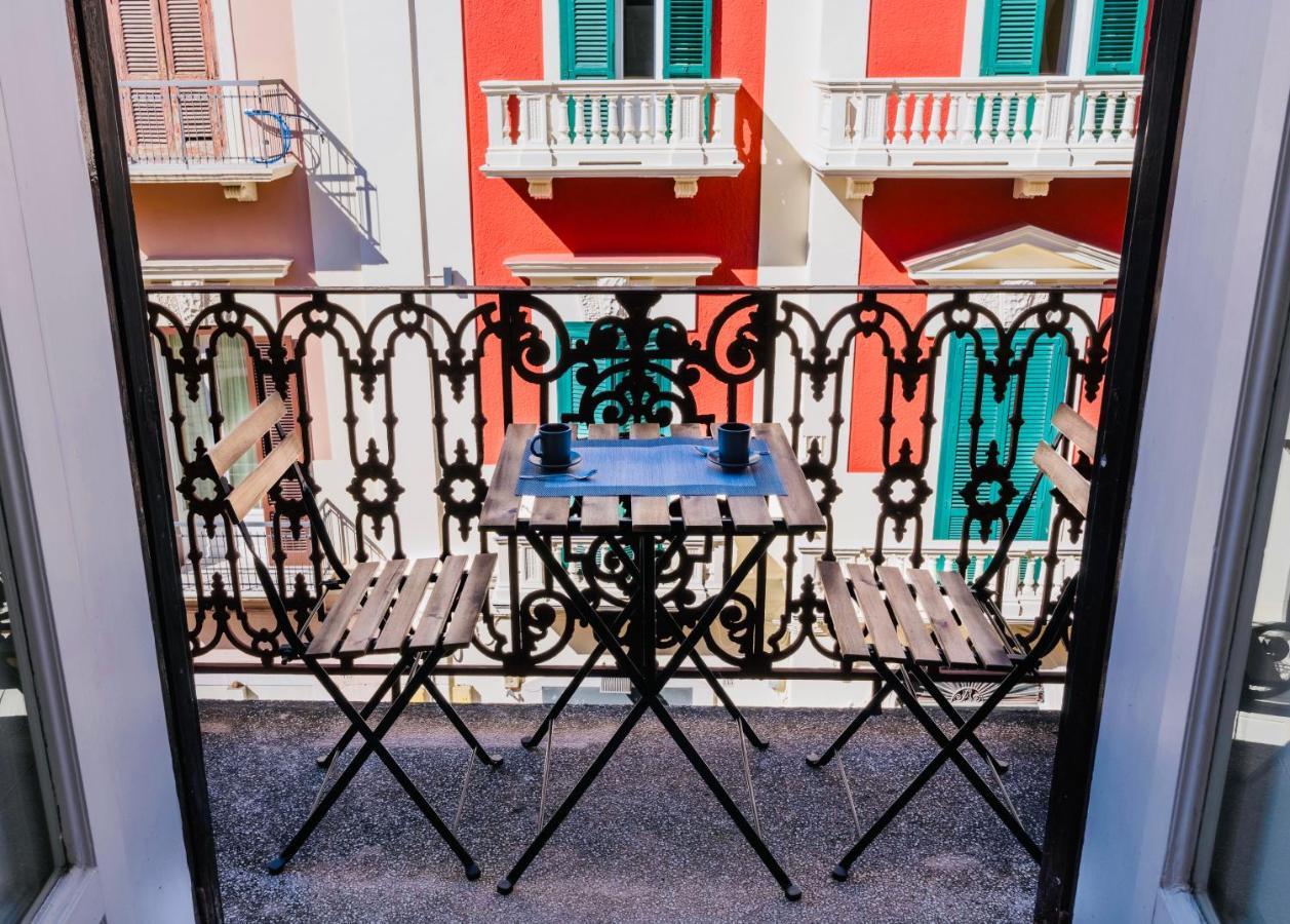 Daniel'S Apartment บารี ภายนอก รูปภาพ